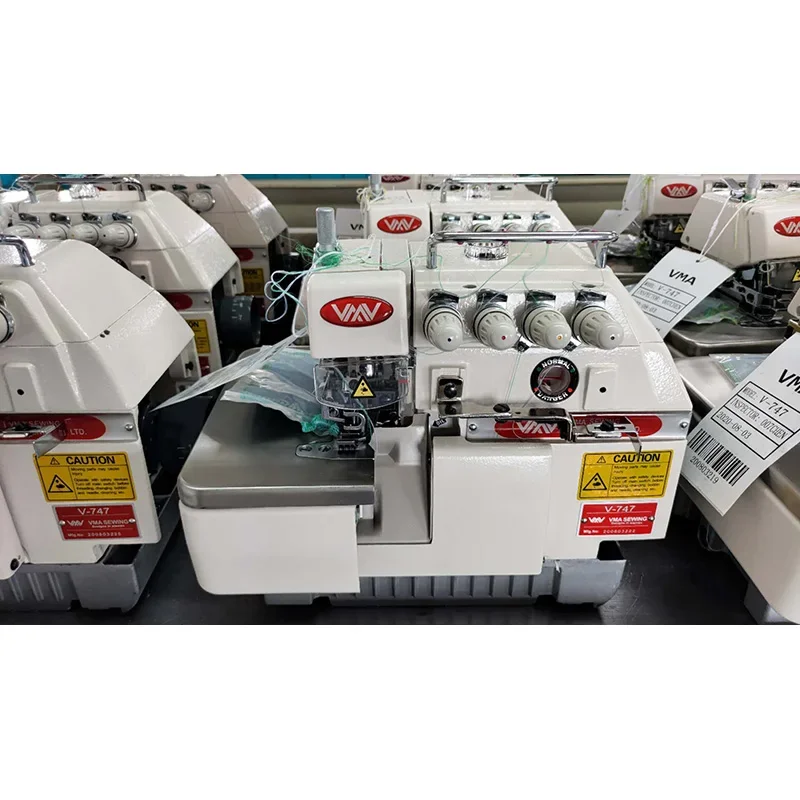 4 Thread Conventional Industrial Overlock Collar Sewing Machine 6000 Rpm