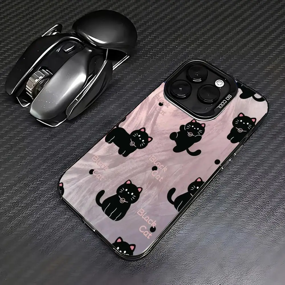 حافظة هاتف بنمط قطة مناسبة لهاتف آيفون 16 17 15 14 13 12 11 Pro/Max/Plus غطاء خلفي مضاد للسقوط ومقاوم للصدمات