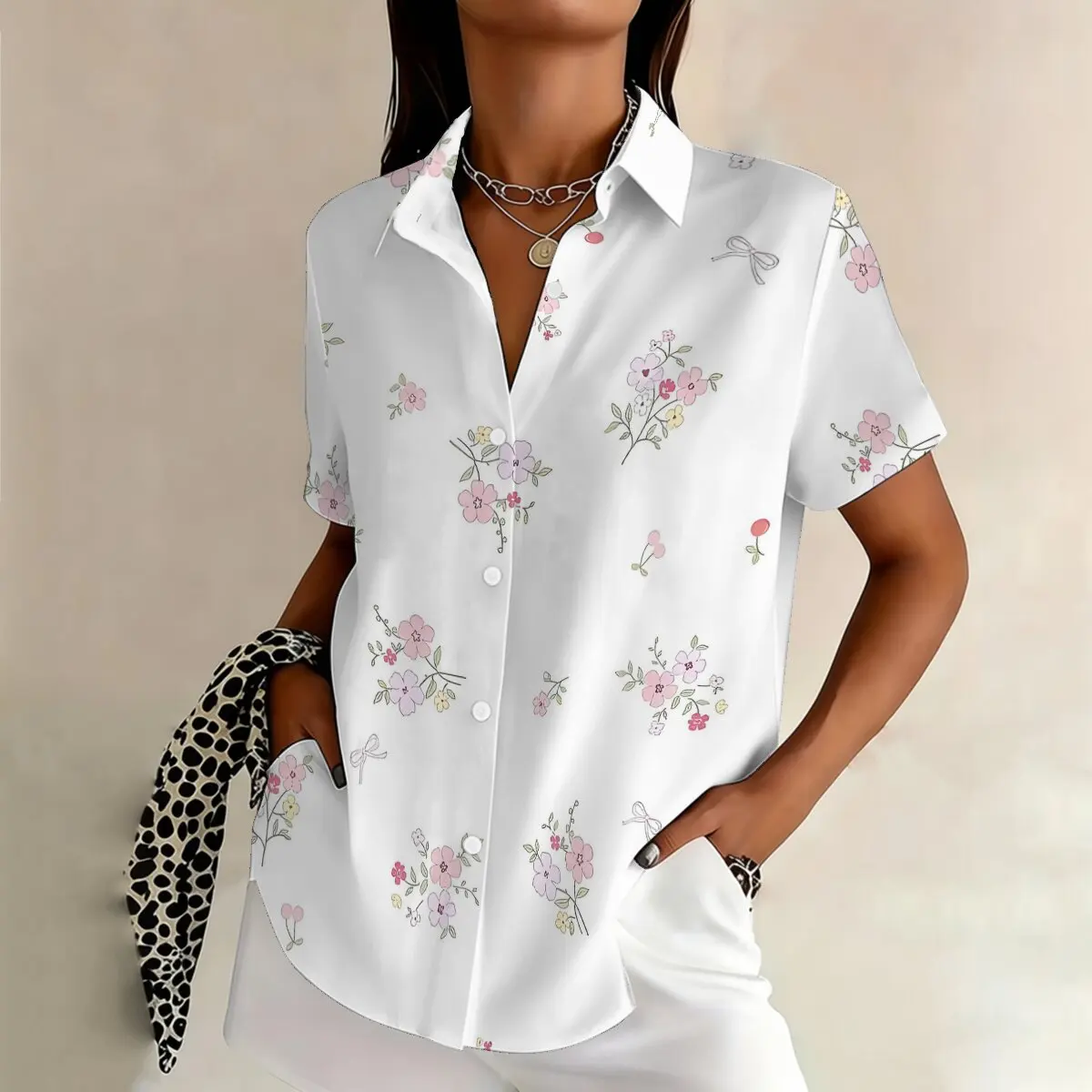 

Женская рубашка больших размеров с принтом, летняя, удобная, свободного кроя, универсальная для повседневной носки и поездок на работу.