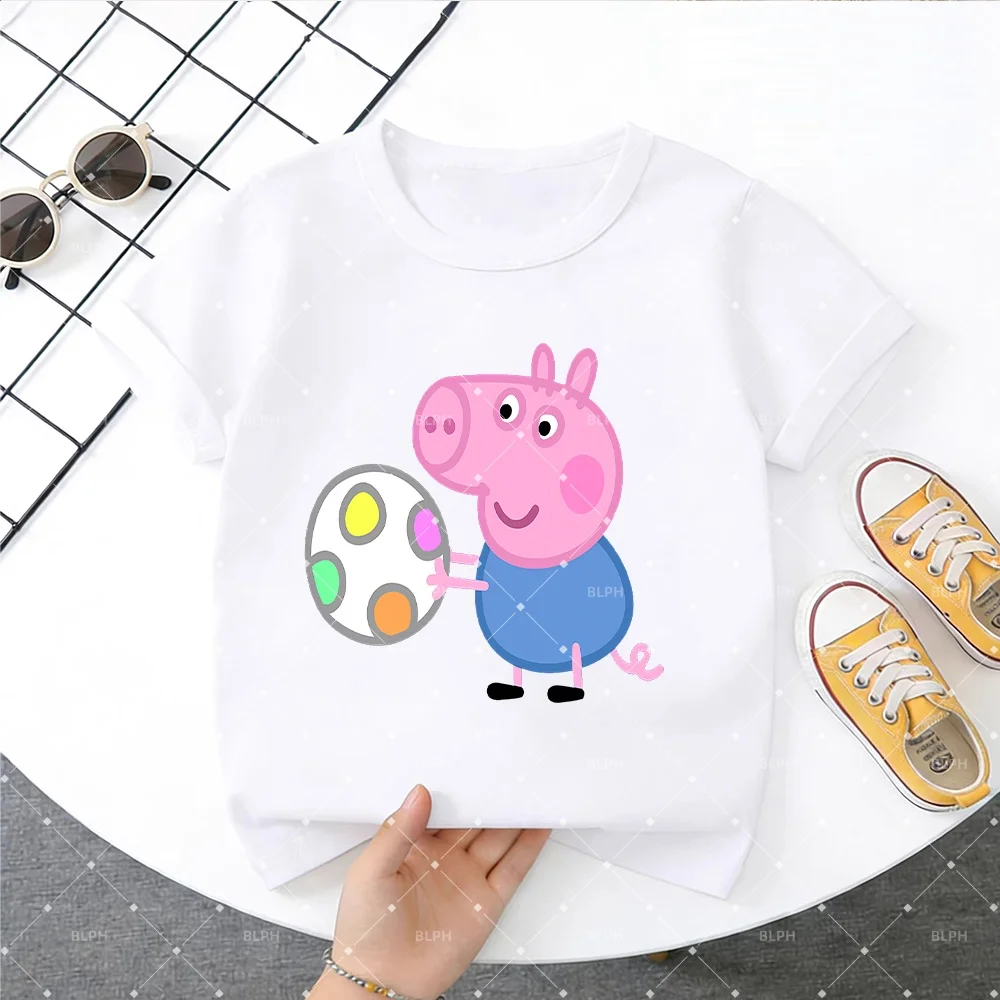 

Милая детская футболка с изображением свинки Пеппы и очаровательным дизайном для маленьких фанатов, идеально подходит для повседневной носки и веселых занятий.