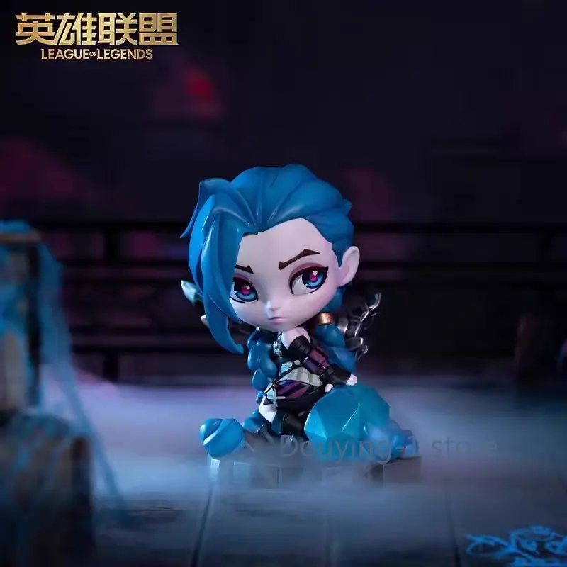 

Spot League of Legends LOL Battle of the Twin Cities Jinx new model figure game peripheral