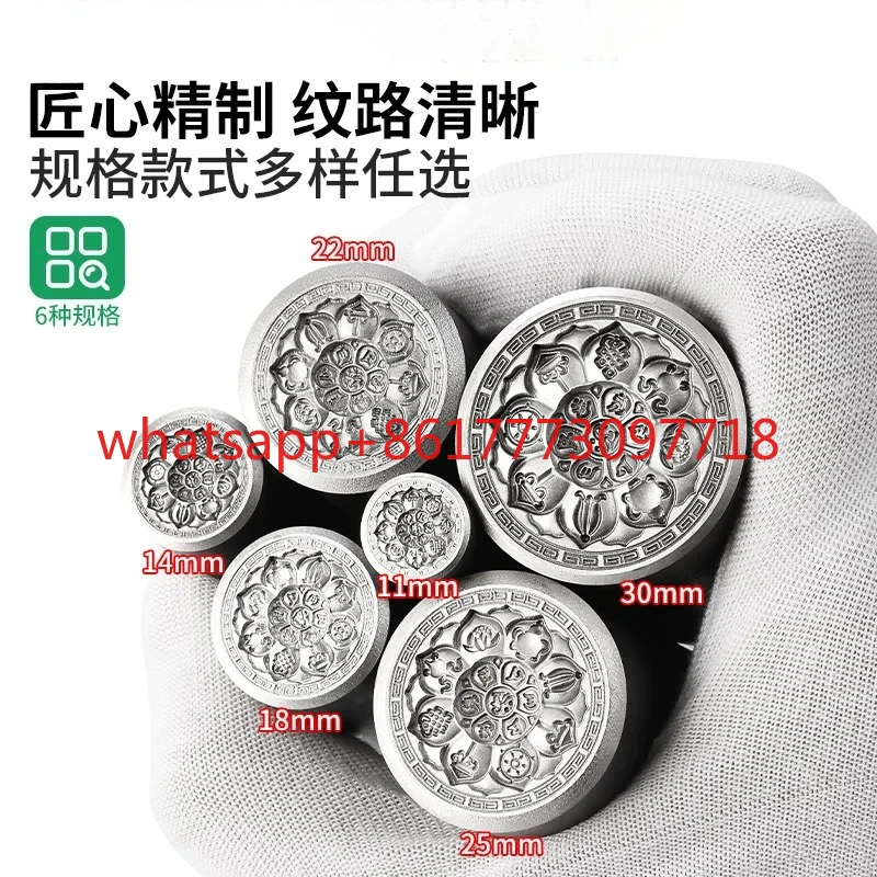 

Compass Mold Steel Seal Hang Gold and Silver Pendant Punch Gold Jewelry Steel Seal Lucky Necklace Round Brand