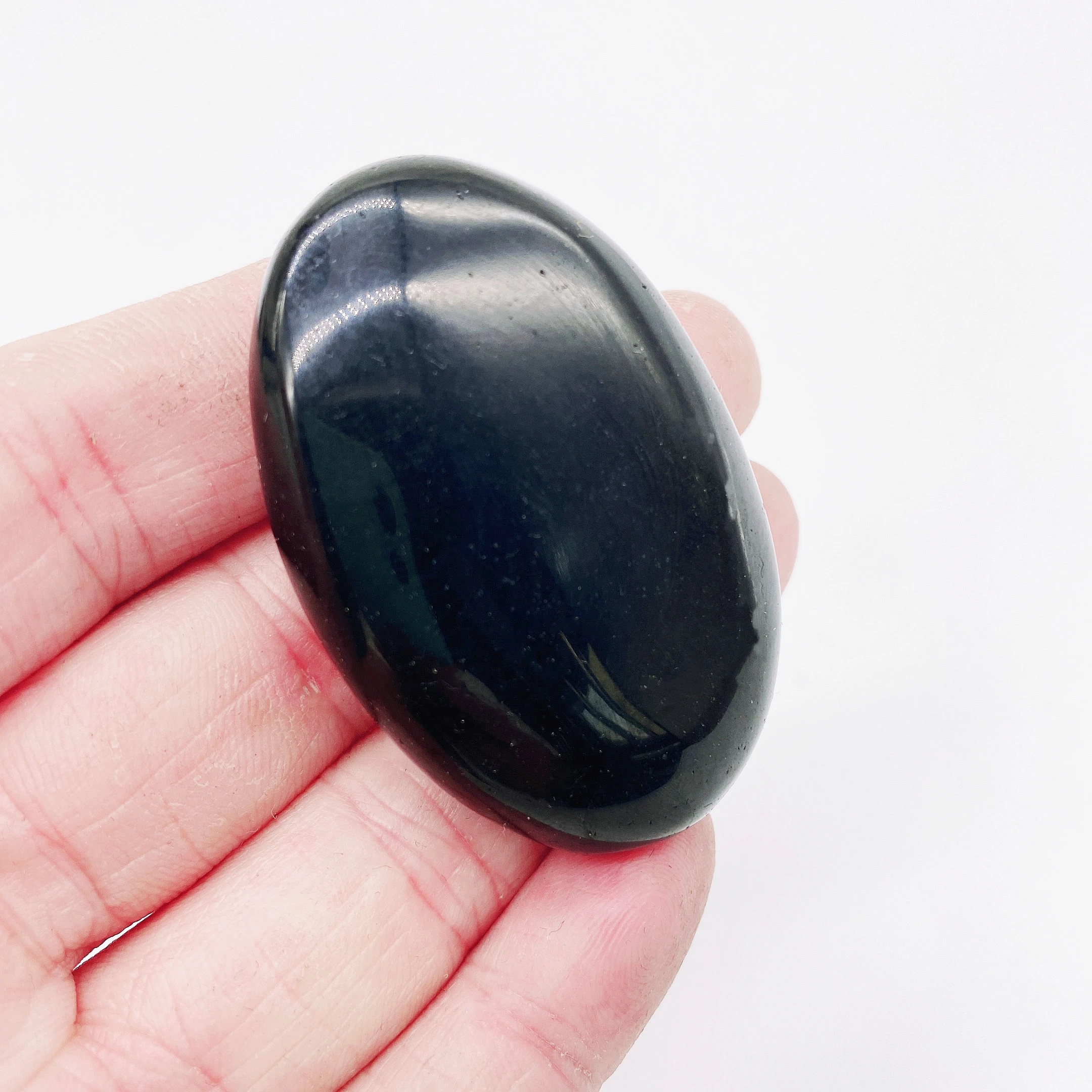 

1pc Natural obsidian Energy Reiki stone palm elliptic decoration Crystal Quartz Healing High Quality Gemstone For Gifts