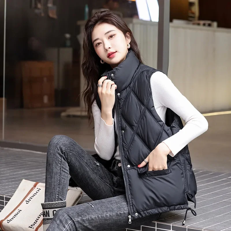 Fashion Vest Women Fall/Winter 2024 New Korean Waistcoat Loose and Slim Stand Collar Short Sleeveless Vests Coat