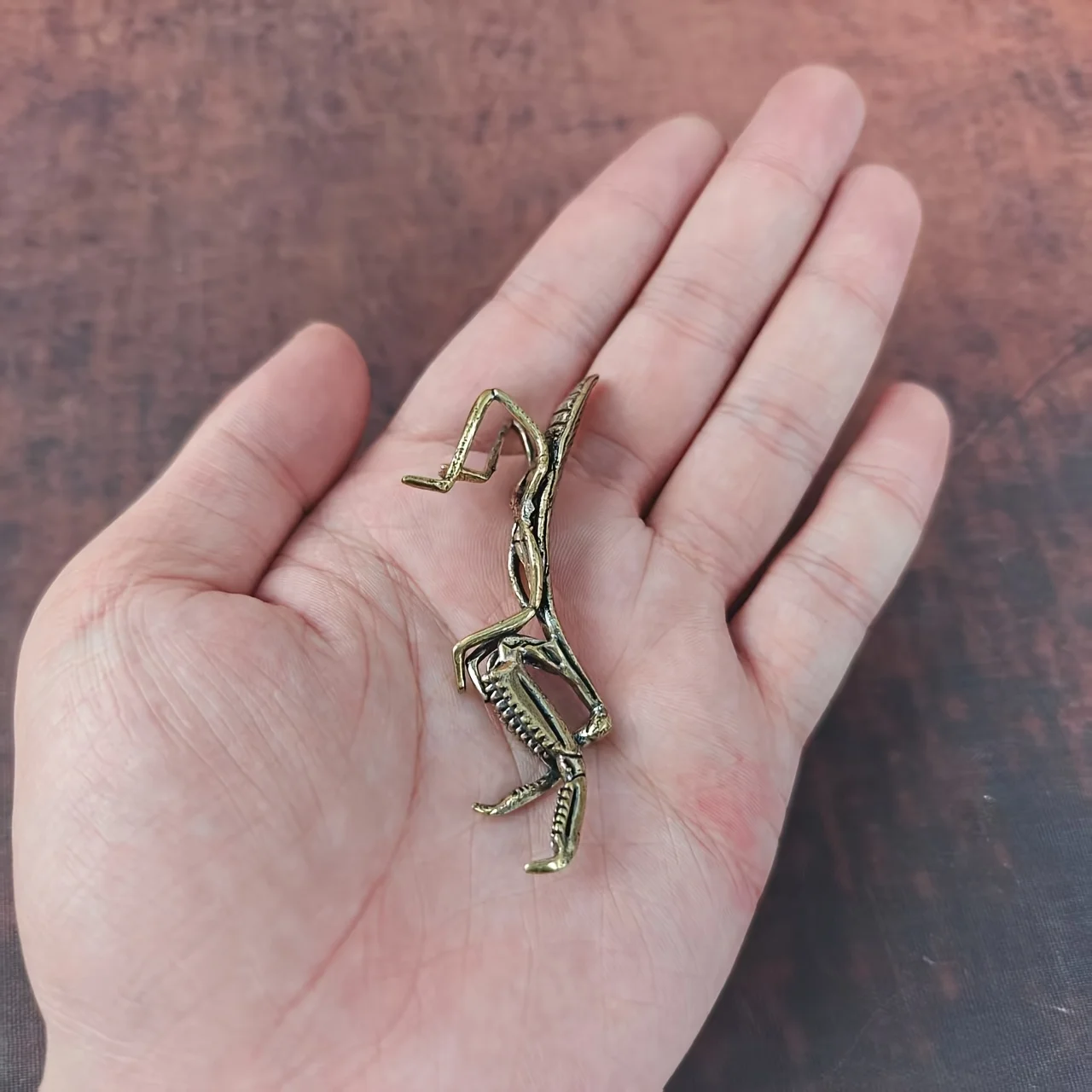 1/3 pieces of vintage brass ornaments, exquisite mantis brass ornaments, exquisite mantis brass ornaments