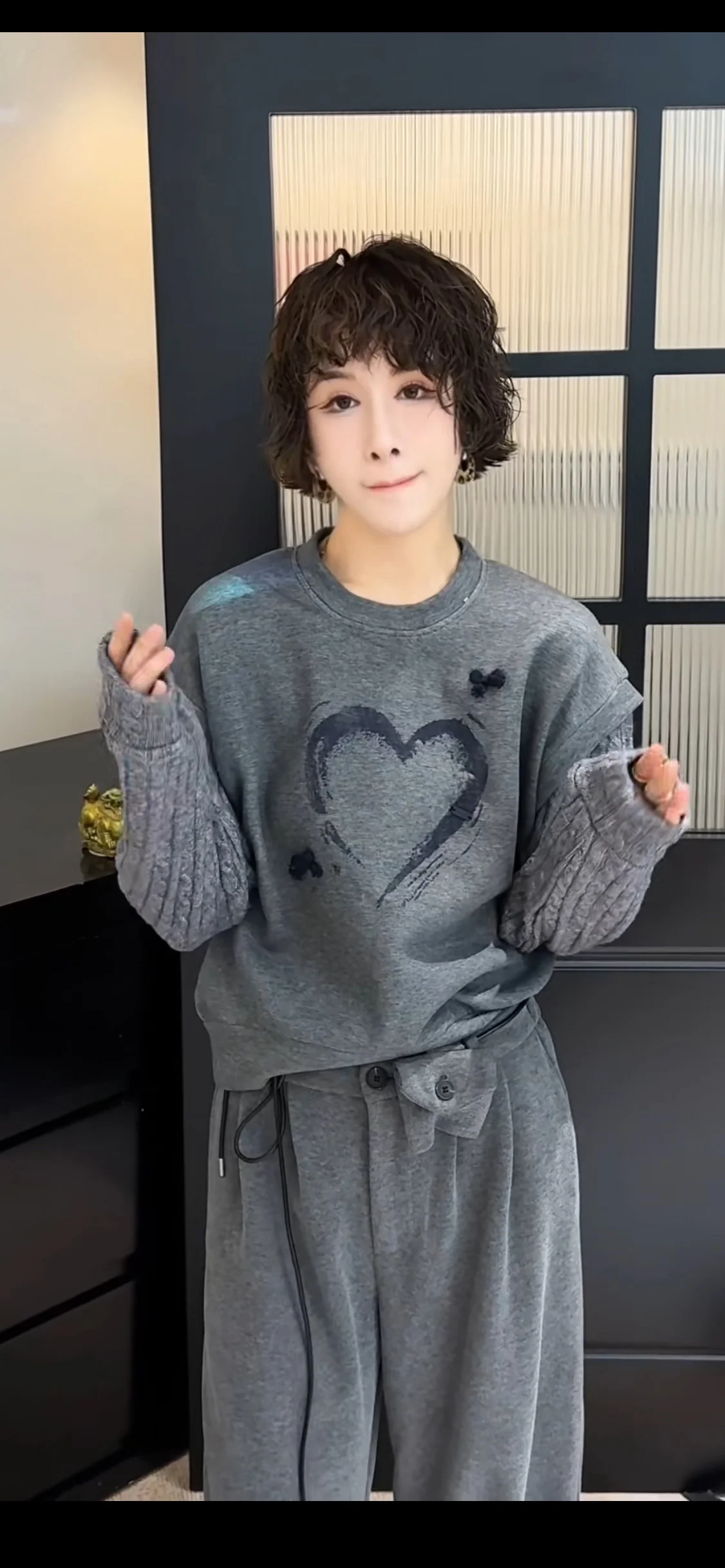 

Loose Casual Faionable Pure Color Blo Design Women's Top Autumn New Sle European Goods Pure Color Design Sense Splicing