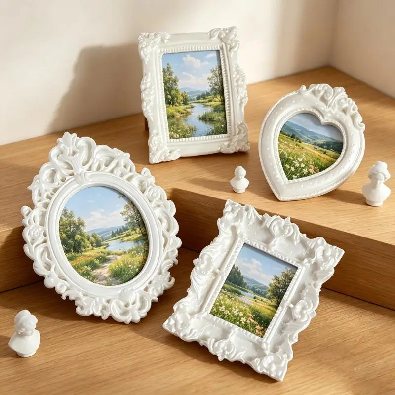 Retro Picture Frame Antique Baroques Mini Picture Frame for DIY Jewelry Display Photography Phone Photo Party Decors 