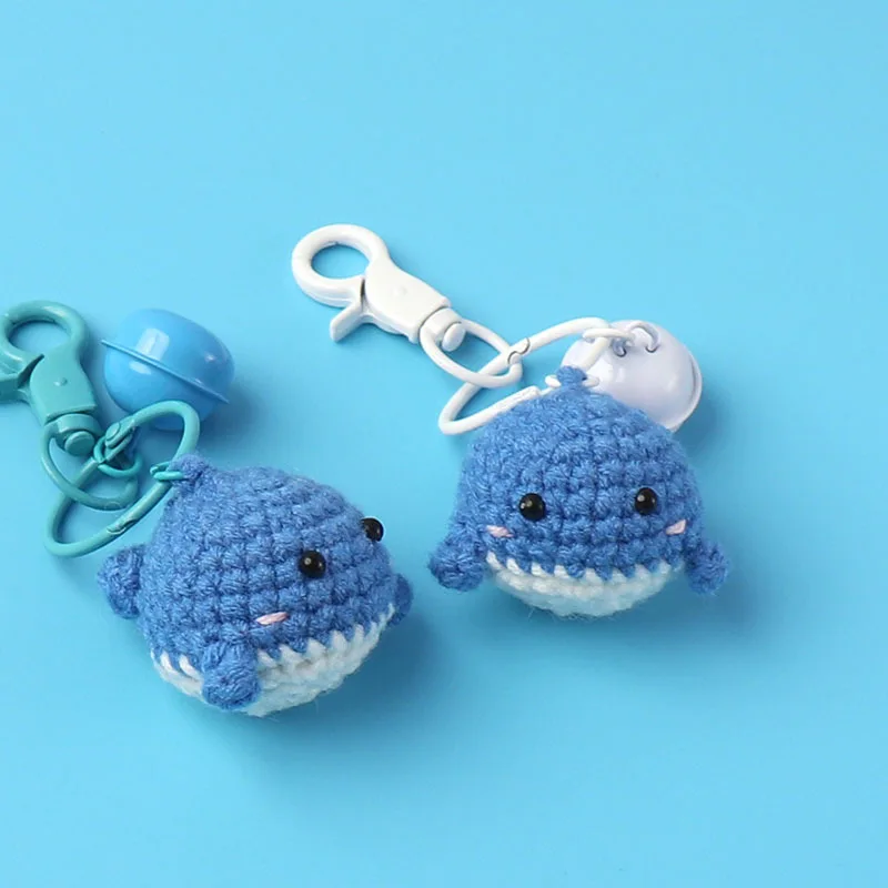 

Creative Little Whale Car Keychains Sweet Knitted Keyrings Handmaking Weaved Cute Couple Keychains For Car Keys Accessories