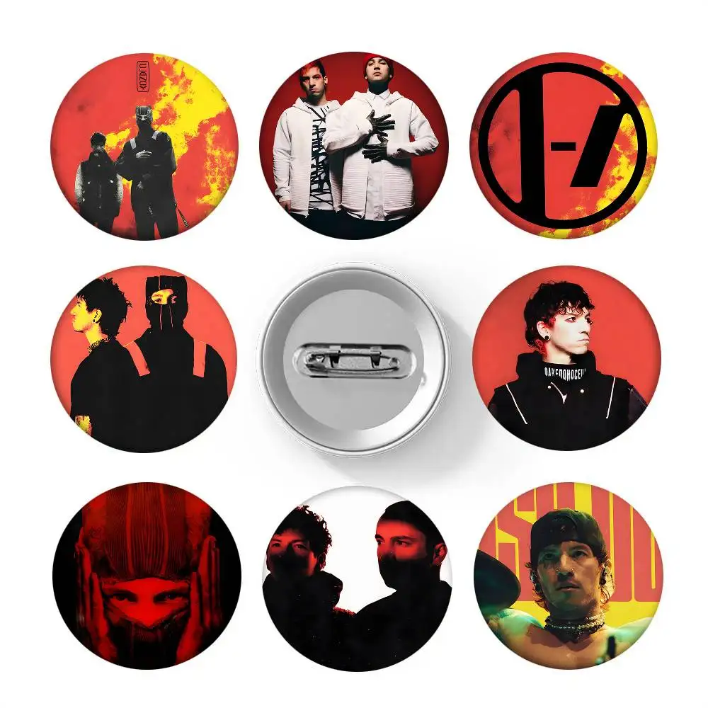 1 Stück T-Twenty One Pilots Band-Broschen im Cartoon-Stil für Rucksackdekoration, runde Emaille-Pins für Accessoires