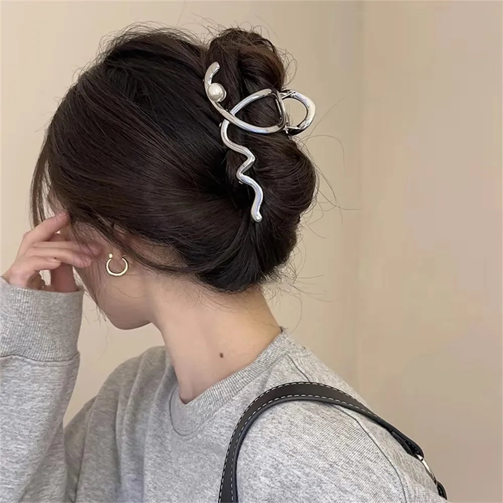 Big Wave Pearl Hair Pin Metal Claw Clip Gold Silver Black For Female Side Back Hair Styling Fashion Accessory Gift Idea Sale view 4