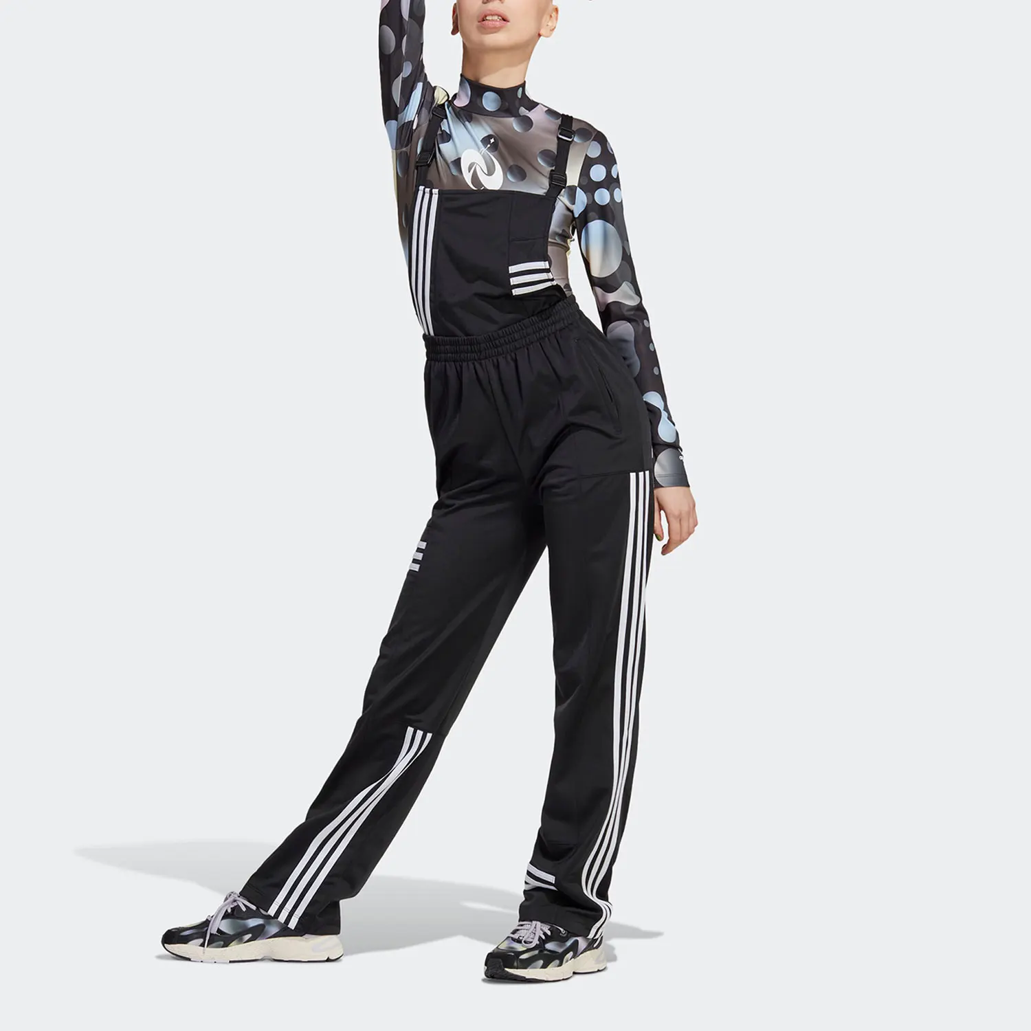 

Новые летние спортивные брюки Adidas Originals для женщин IC2373