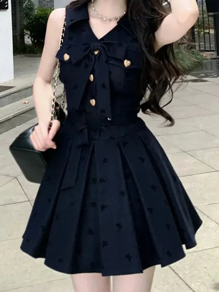 Briti Sle Denim Dr mujer verano 2025 nueva sensación de gama alta V-ne nudo plisado falda ort silueta acampanada