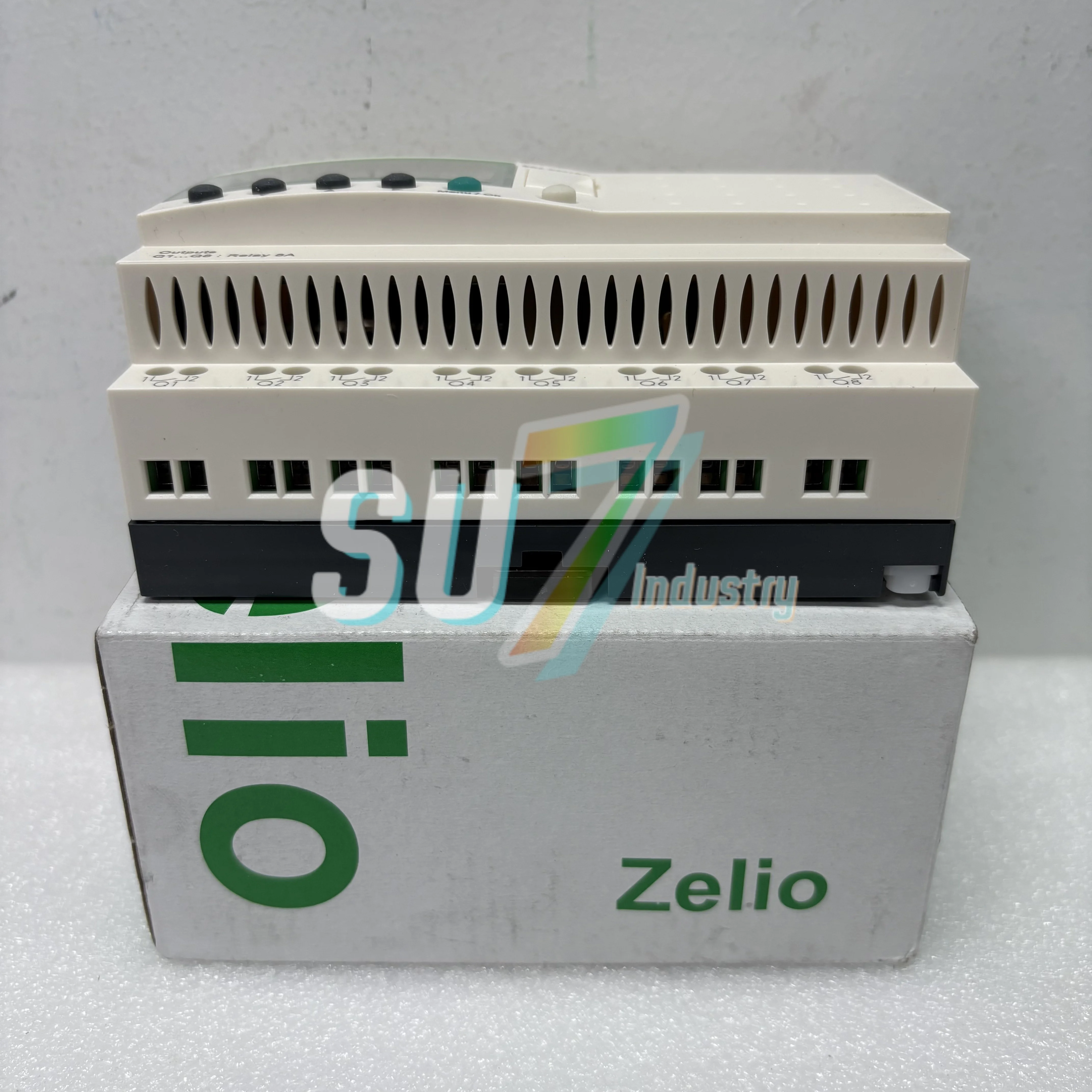 pengontrol yang dapat diprogram baru tersedia SR2B201BD