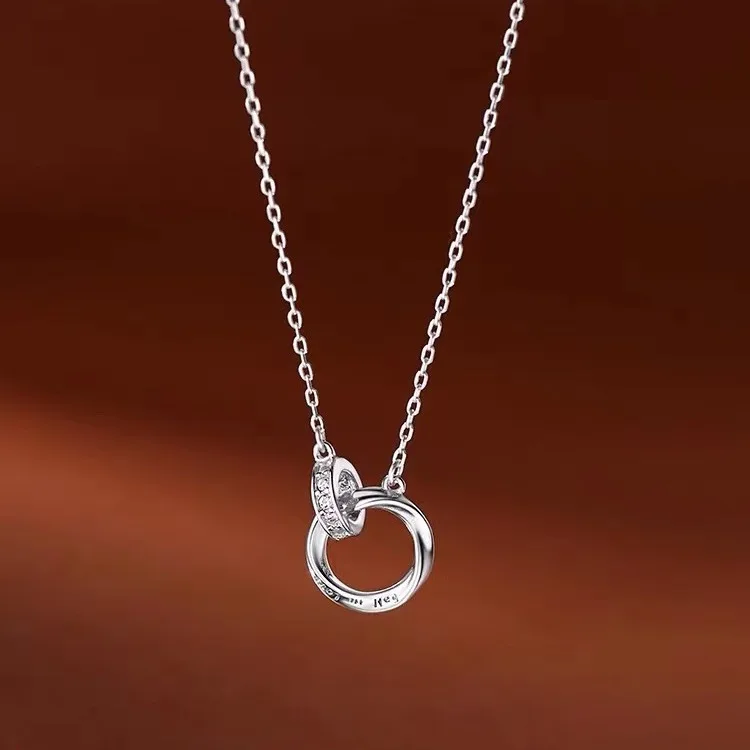 925 silver-plated geometric clavicle necklace for women — Mobius ring pendant on O-link chain — electroplated white copper base