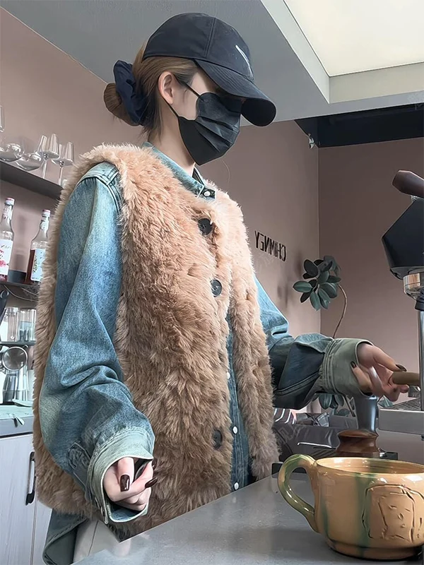 

Warmth Lamb Fur Vest Lazy Style Outerwear Female Teens College Campus Commute Winter New Arrival Short Thickened Single Button