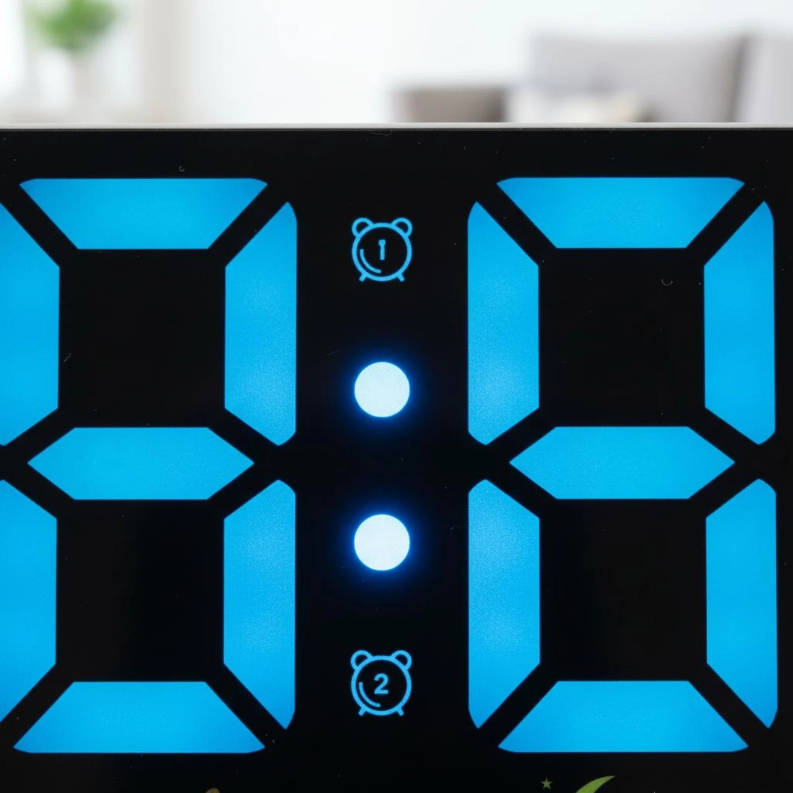 Digital Clock with Temperature Humidity Twin Alarm Multifunction Digital Clock Timekeeping Device for Bedroom