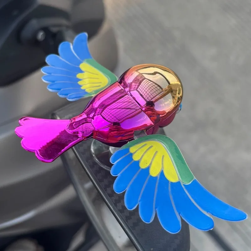 1PC Simulated Bird Flying Car Rearview Mirror Ornament Wind Rotation Exterior Creative Toys Cute Paste-on Flying Bird with Wings