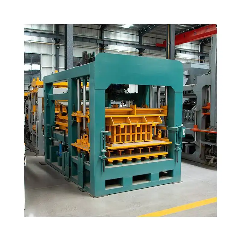 2025 ماكينة تصنيع الطوب المجوف الهيدروليكي بدون حرق شبه الأوتوماتيكية