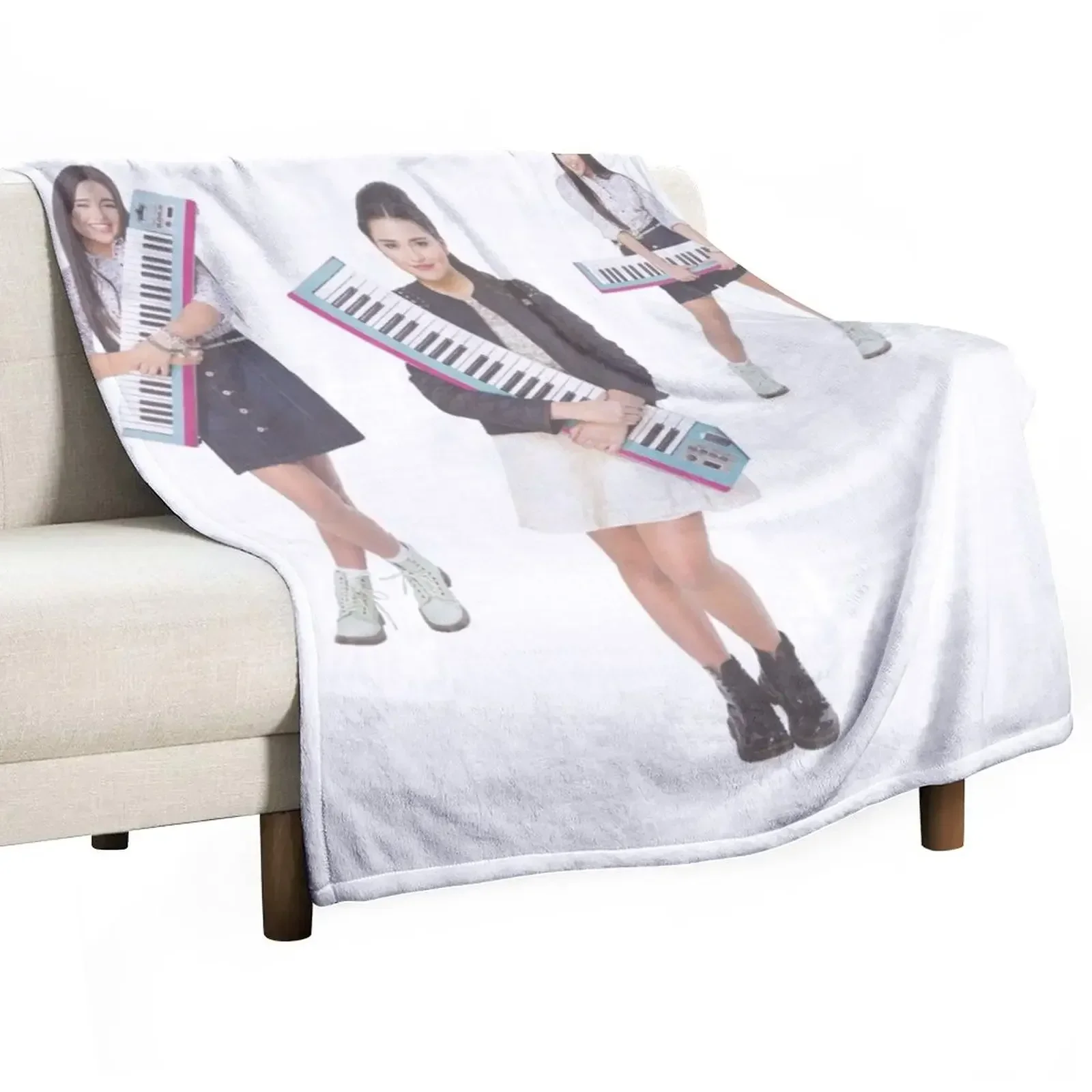 

Kally's Mashup Throw Blanket Summer Beddings Furry Beautifuls Blankets