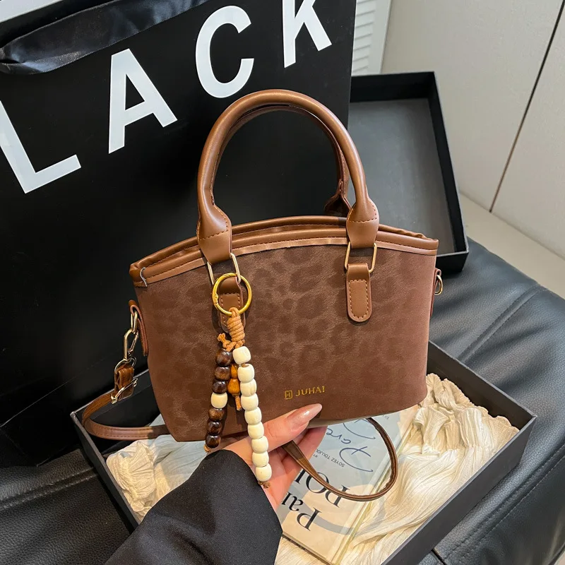 

2025 New Vintage Suede Tote Bag for Women, Chic Underarm Shoulder Purse, Large Capacity Casual Handbag, Soft Matte Elegant​