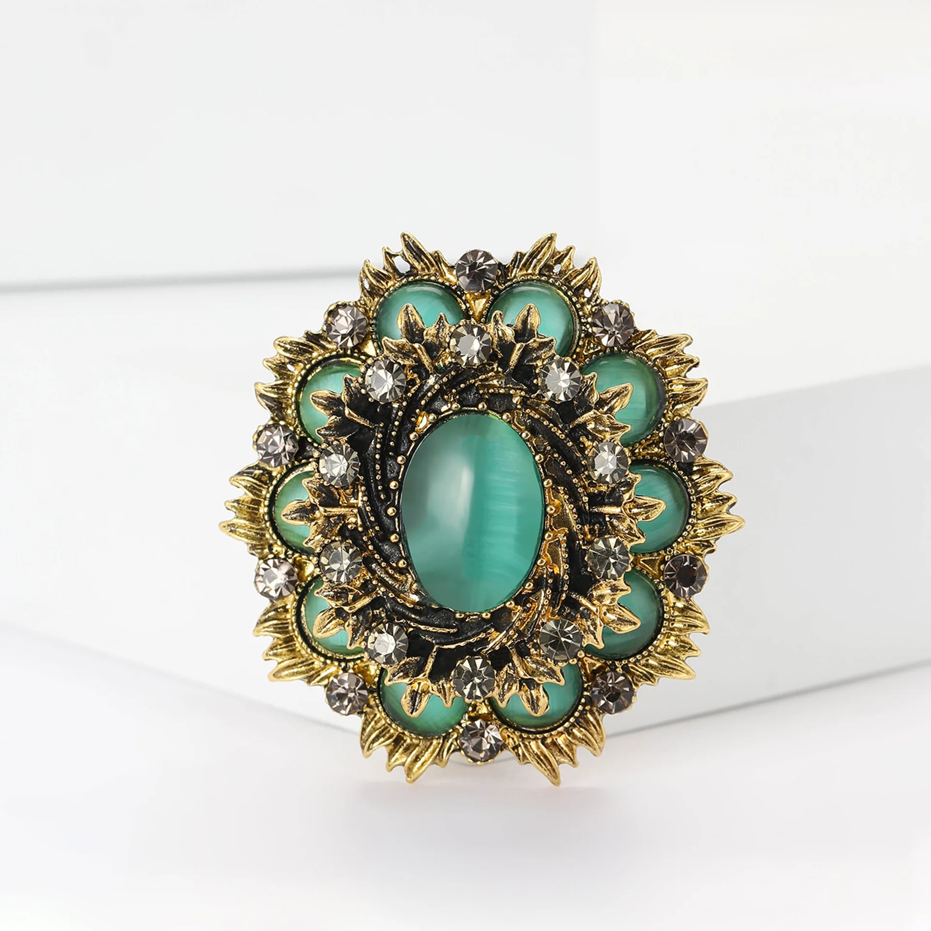 Vintage Baroque Opal Stone Brooches for Women Unisex Pins 2-color Available Office Party Clothing Bag Accessories Daily Jewelry