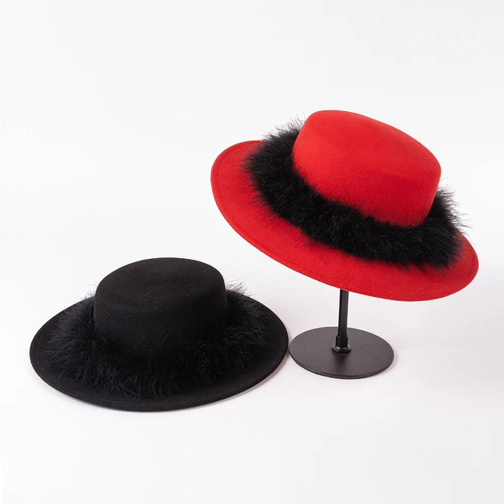 

Осень-зима, новая шерстяная шляпа с плоским верхом и широкими полями, с декором из перьев, теплая модная шляпа с плоским цилиндром для покупок на открытом воздухе, модная