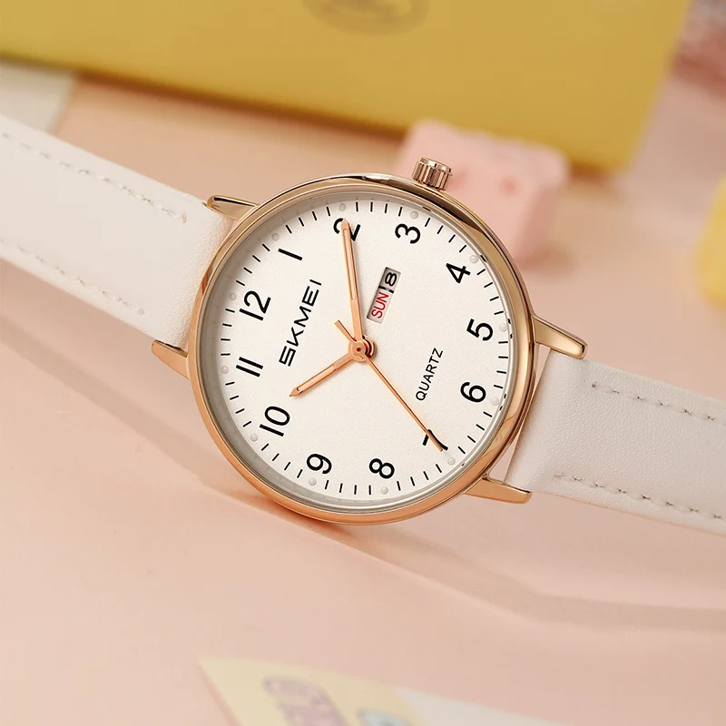 SKMEI Giovani Ragazze Dolci Orologi al quarzo Moda Donna Calendario Settimana Orologio da polso Semplice Vitalità Orologio impermeabile Relogio Feminino