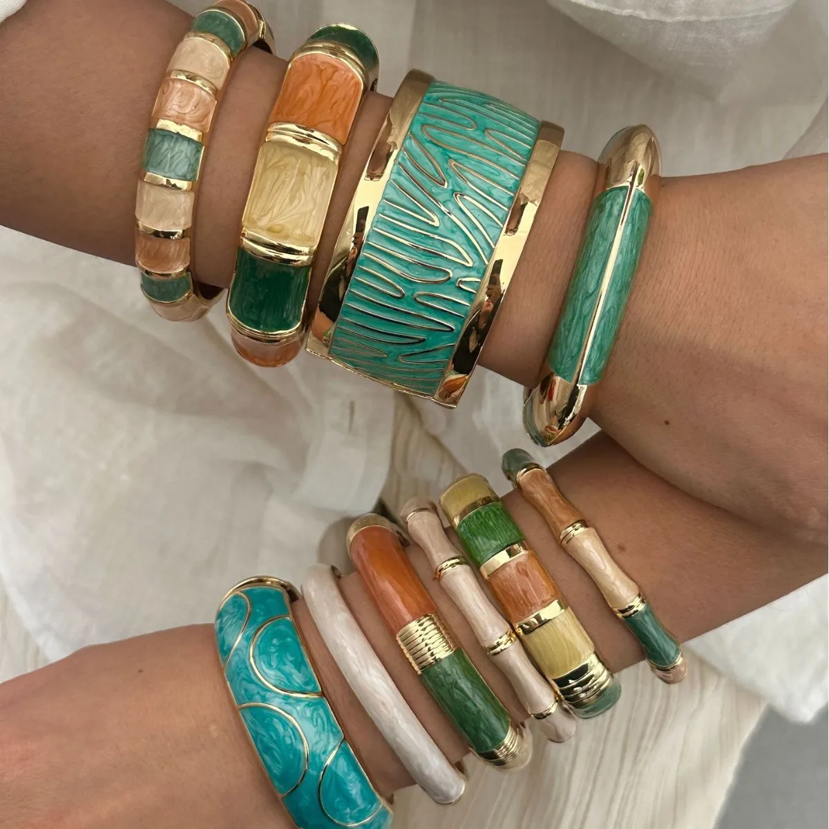 Bohemian Punk Alloy Enamel Cuff Bangles Hip Hop Geometric Irregular Gold Color Metal Wide Bracelets For Women Aesthetic Jewelry