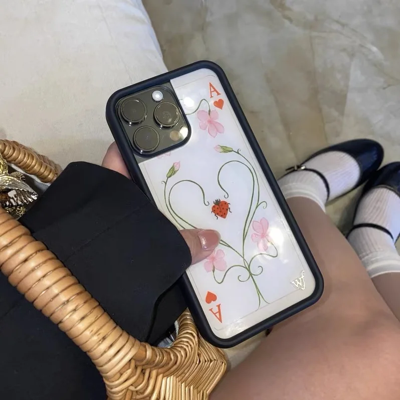 Funda de teléfono anticaída de color rojo leopardo de regalo de Lila Moss de flores silvestres para iPhone 17 12 13 14 15 16 Pro Max Plus WF 3D Poker una funda protectora