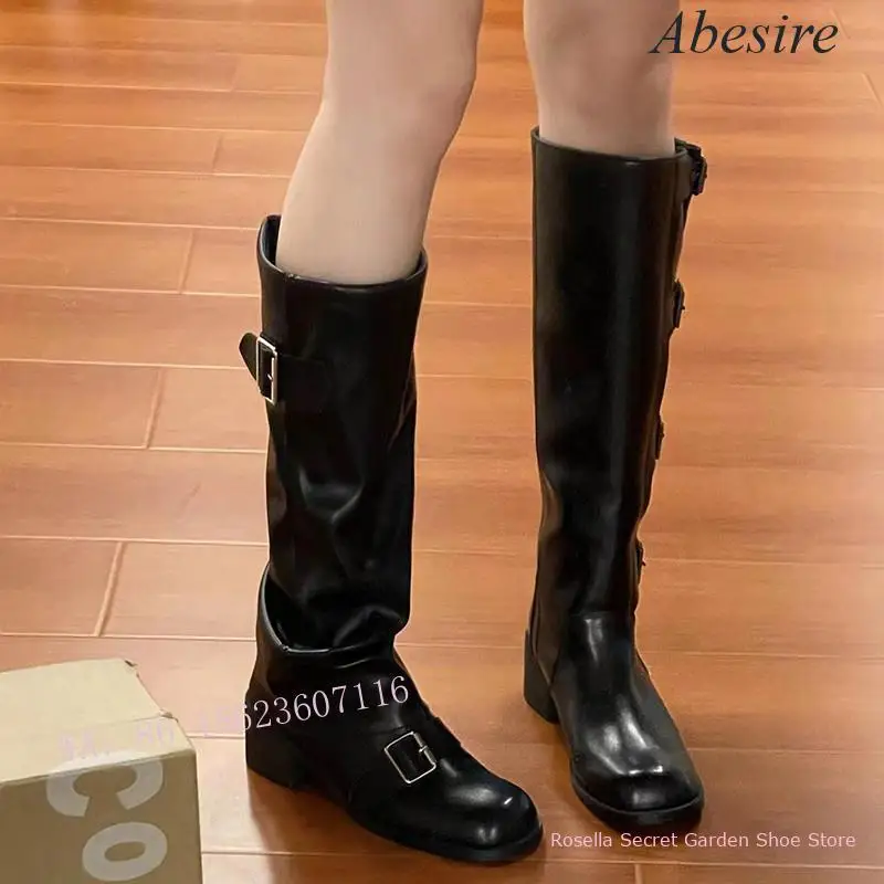 New Women's Knee-High Boots with Thick Heel and Raised Round Toe Design, Cowhide Zipper Design, Pleats, Slimming and Trendy