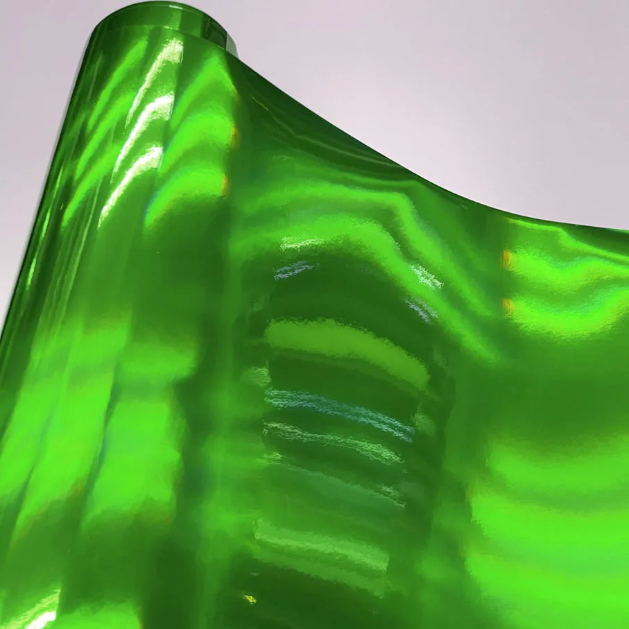 10/20/30/40/50/58X152 سنتيمتر/وحدة جديد وصول الأخضر المجسم الكروم الفينيل فيلم الليزر سيارة التفاف ورقة لاصقة مع فقاعات الهواء