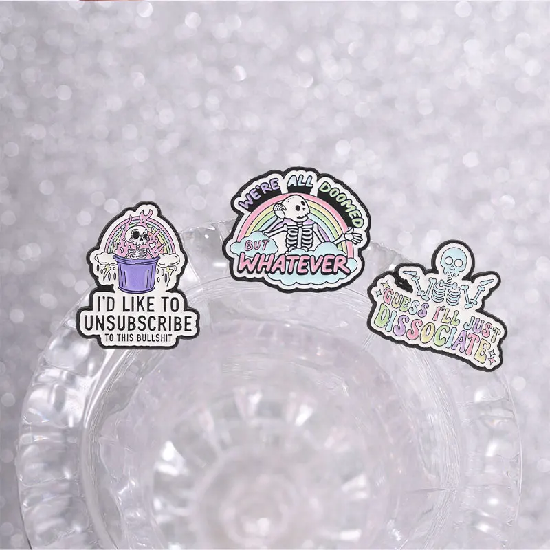 Gotisches Skelett Regenbogen-Text Emaille-Abzeichen Sarkastische Totenkopf-Anstecknadel Legierungs-Broschen Revers-Rucksack-Schmuck Geschenke für Punk-Accessoires – Detail 5