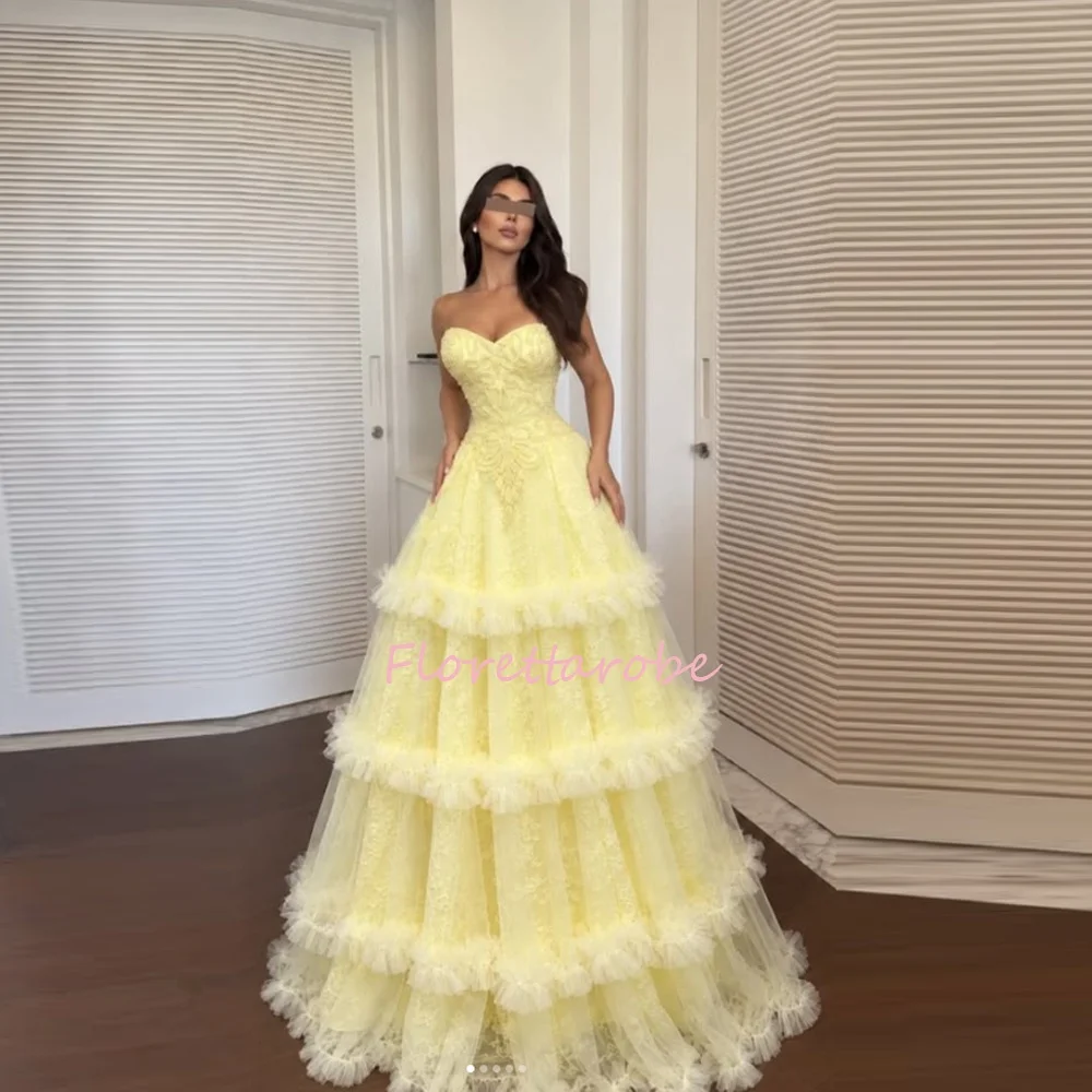 Customized Yellow Multi-Layered robes de soirée Mesh Fabric Evening Dresses Strapless Floor-Length Appliques Beads Prom Dress