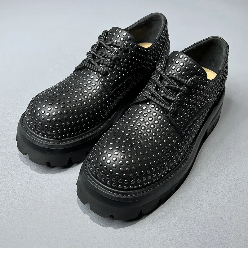 Men Personalized Style Designer Rivet Round Head Casual Shoes New Genuine Leather Hand Made Thick Sole Increased Tide Shoes Male