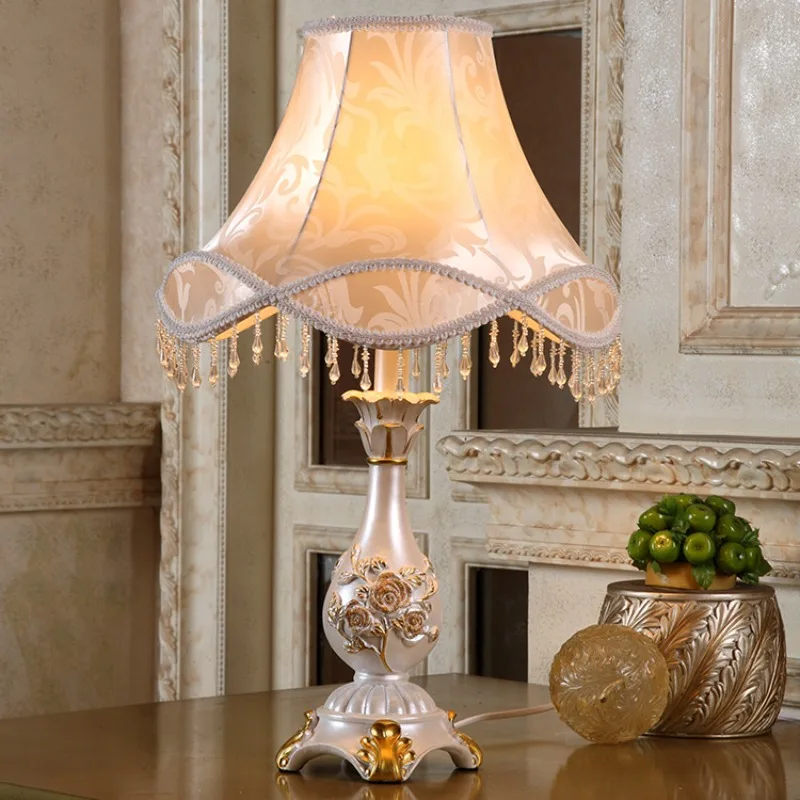 

French Court Style Rose Fabric Floor Lamps Retro Living Dining Room Villa High-end Hotel Bedroom Fashionable Table Night Lights