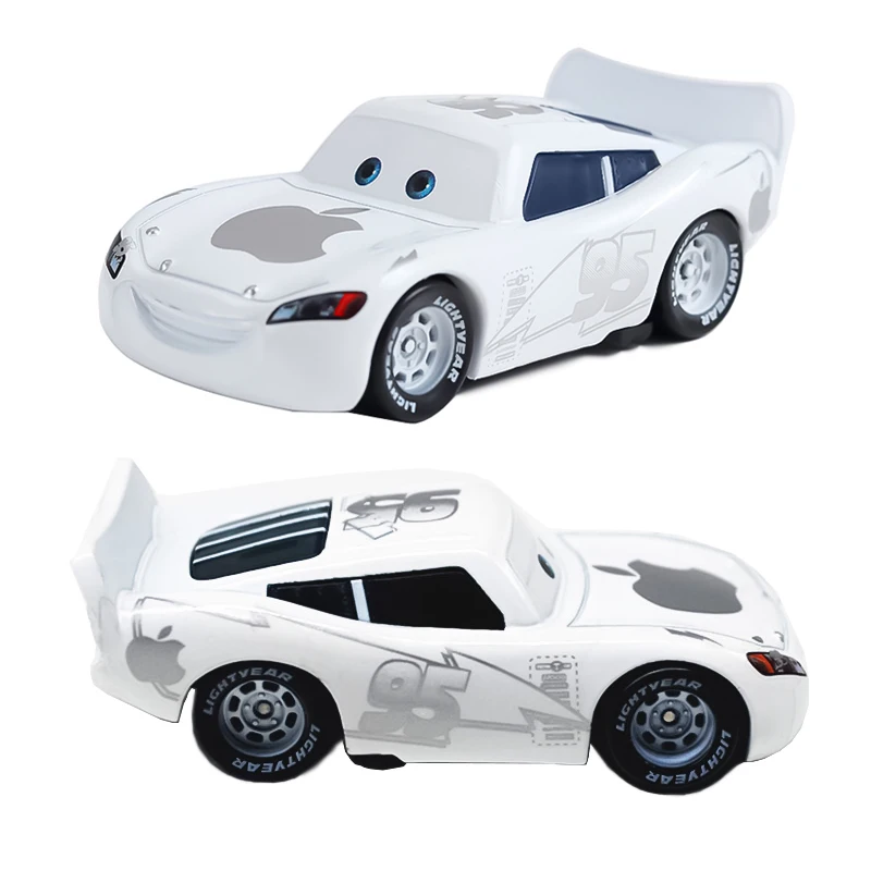 Disney Pixar Cars Metal Diecast Car Toys Lightning McQueen Jackson Storm Mack Uncle Truck Car Model Boy Toy Birthday Gift