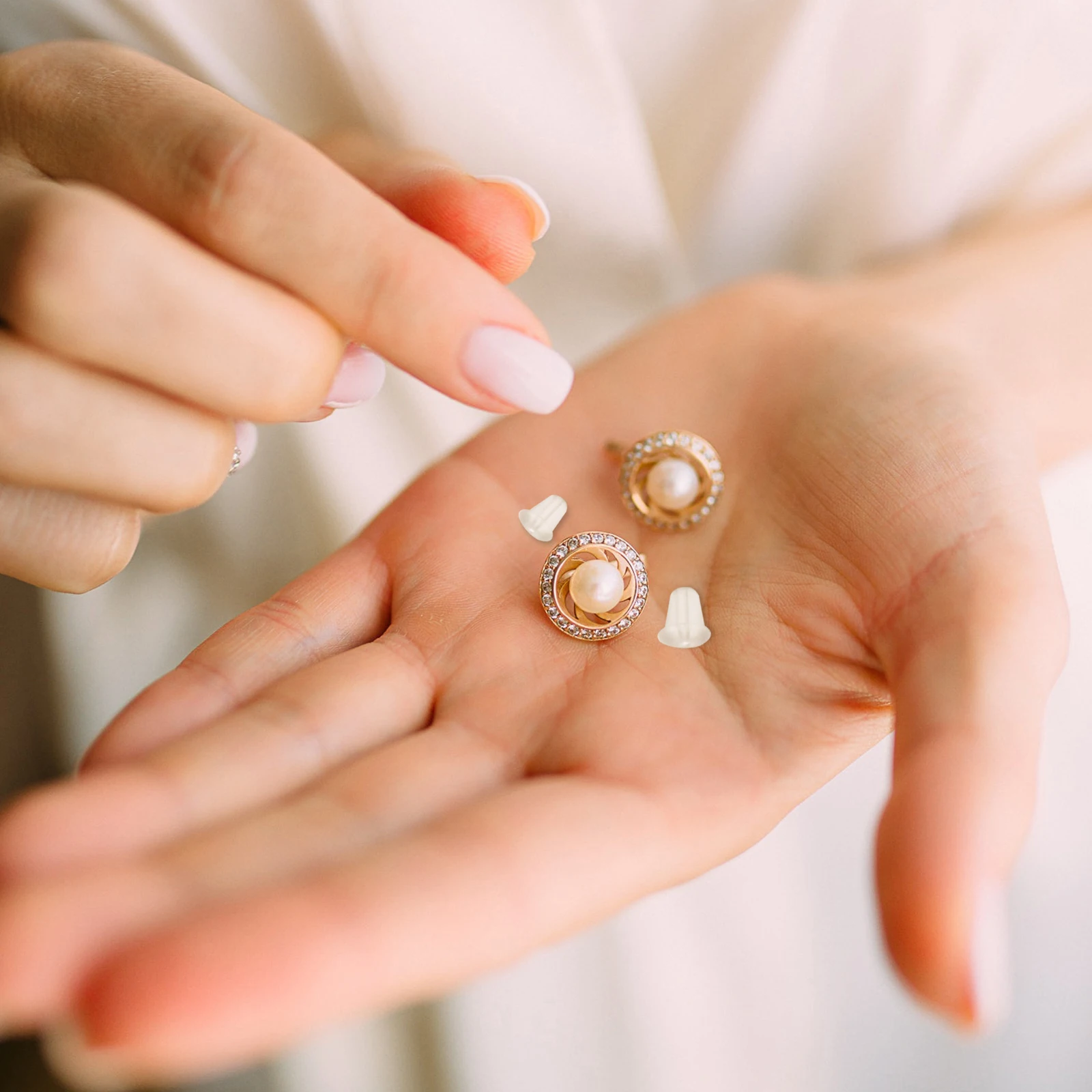 

1 Set Cards Holder Jewelry Display Packaging Card Pre-Cut Holes Sturdy Paper Material Earring Back Stopper Transparent Ear Back