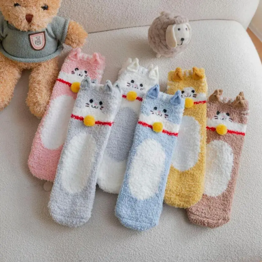 1 pair of women's coral fleece medium tube socks autumn and winter thickened floor socks