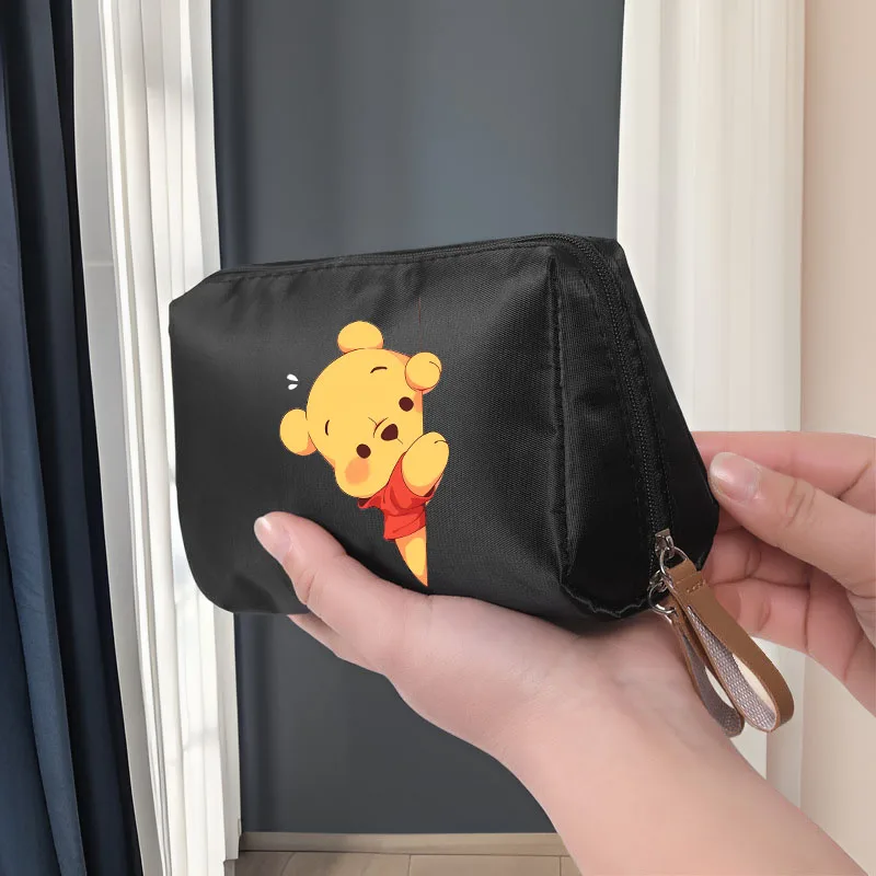 Disney Winnie The Pooh Bear Borsa per cosmetici per donna Borsa da viaggio portatile per articoli da toeletta Borsa per trucco Borsa da donna