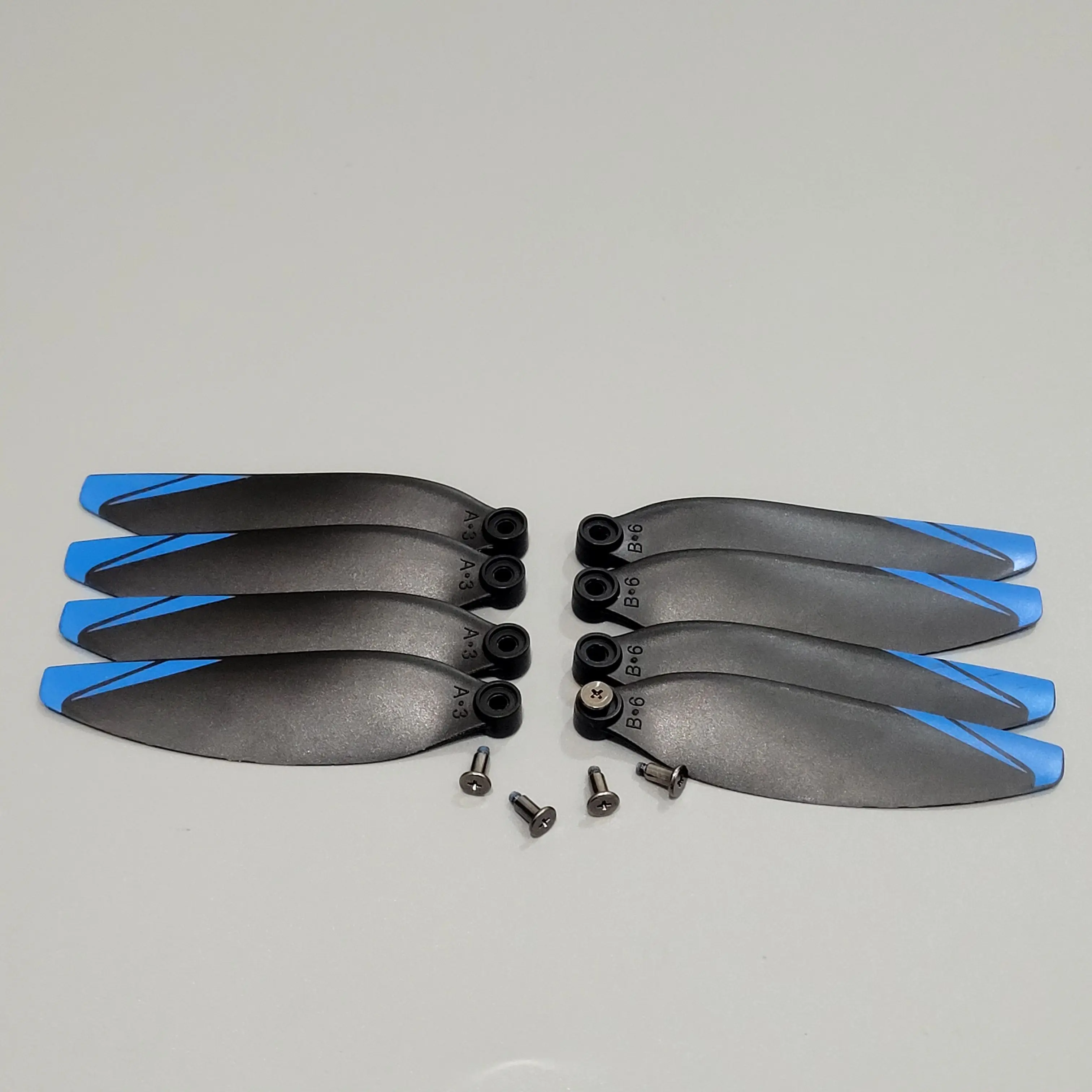 D5 RC Drone Propeller Spare Part CW CCW Wing Blade for D5 Screen Toy RC Quadcopter Main Blade Wing Rotor Accessory 8PCS/Set