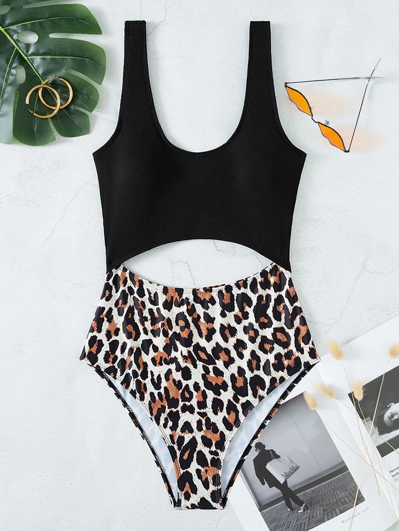 レオパード柄モノキニ 2026 レトロ ハイウエスト ワンピース ホルターネック コンサバティブ 水着 レディース 夏 セクシー水着 女性用
