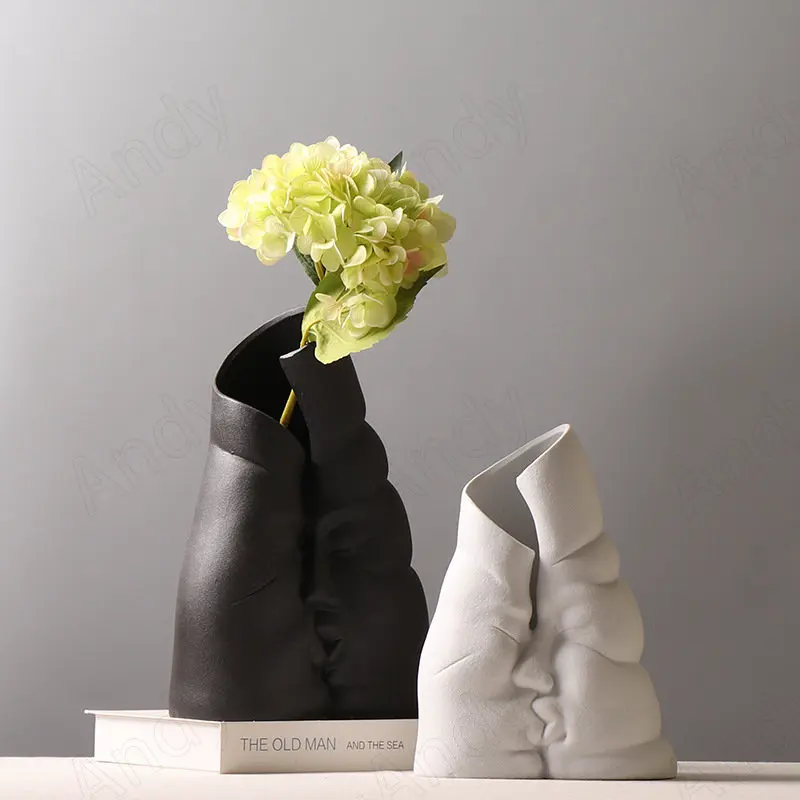 

European Ceramic Vase Modern Art Frosted Decorative Living Room Ornaments Creative Office Desktop Flower Vases Home Decoration