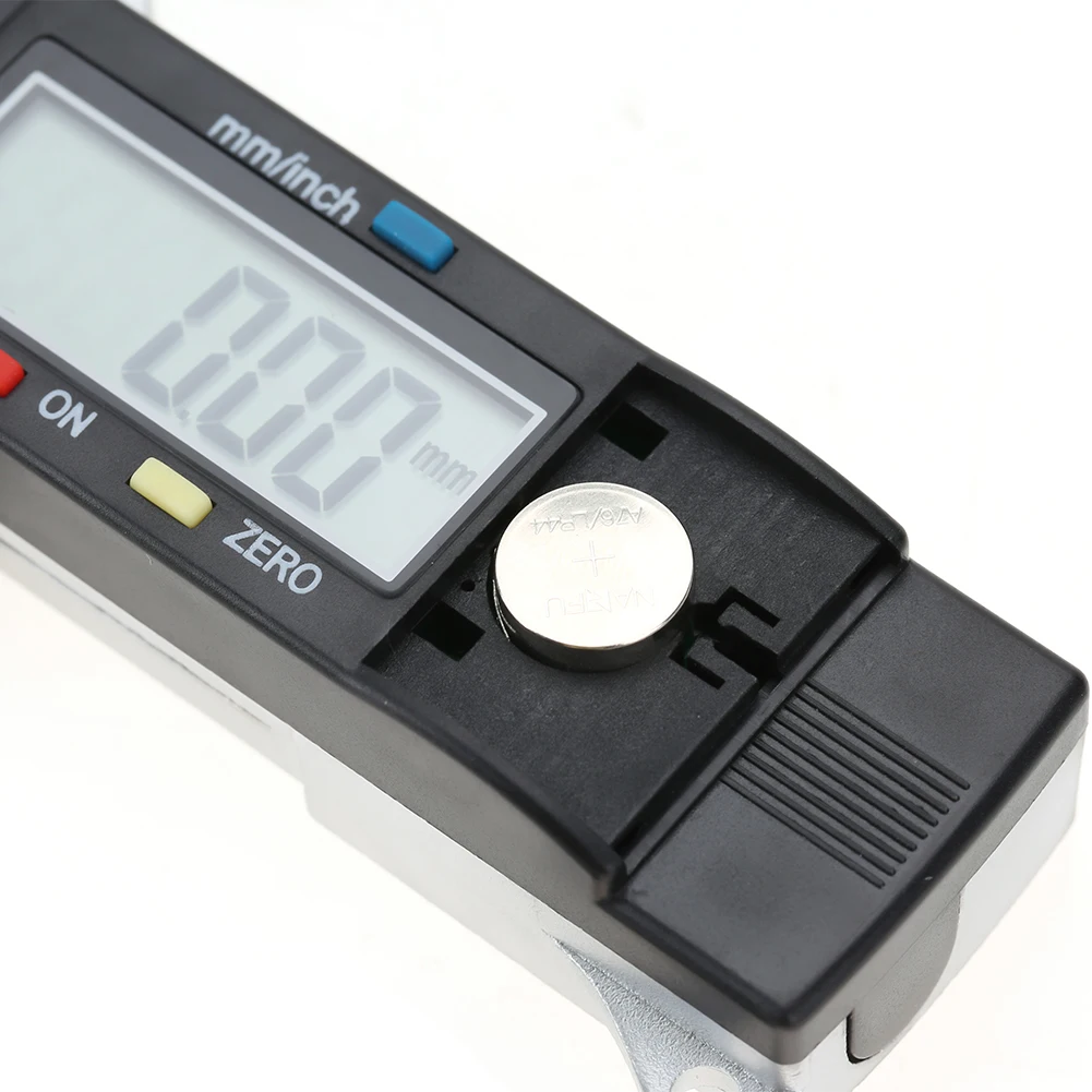 Horizontal Type Electronic Digital Display Caliper Thickness Gauge Measuring Tool 0-25mm