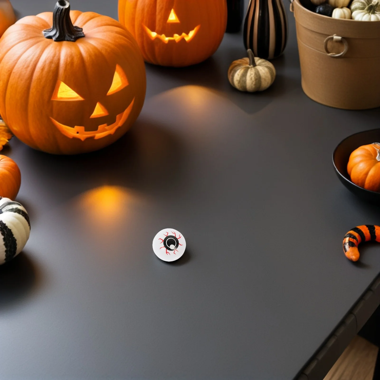 

24pcs Halloween Eyeball 4Cm Realistic Plastic Eyeballs High Elasticity For Horror Decor Creepy Prank Props Haunted House Party