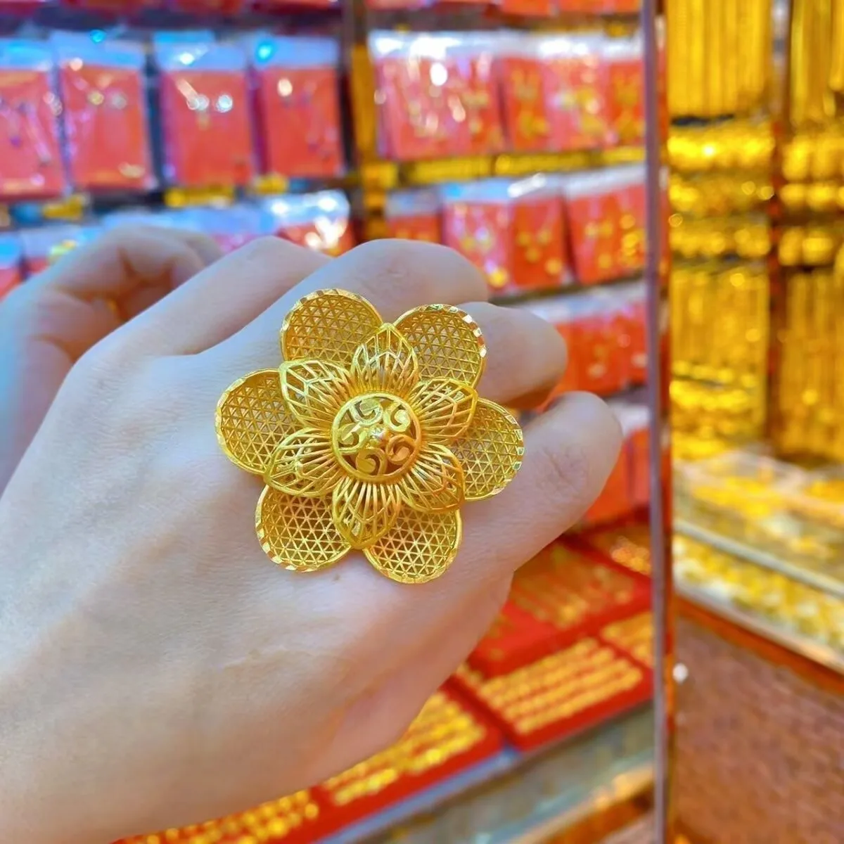 Popodion New 24K Gold Plated Flower Women\'s Ring Bridal Wedding Accessories Exquisite Gift YY10277