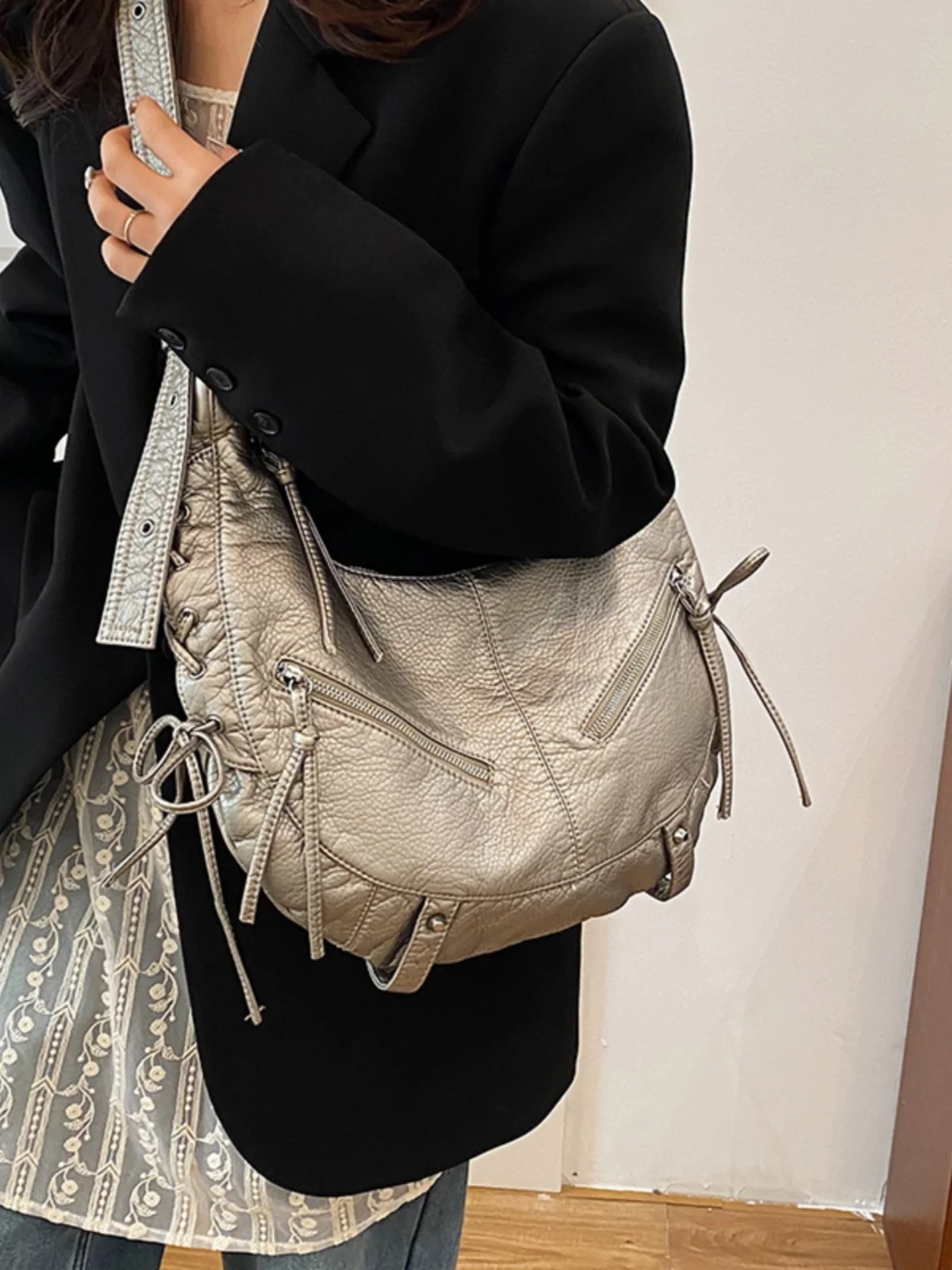 

Vintage Commuter Large Capaci Soft Leather Motorcycle Bag Single oulder Slant Crossbody Bag Multi ket Workwear Bag