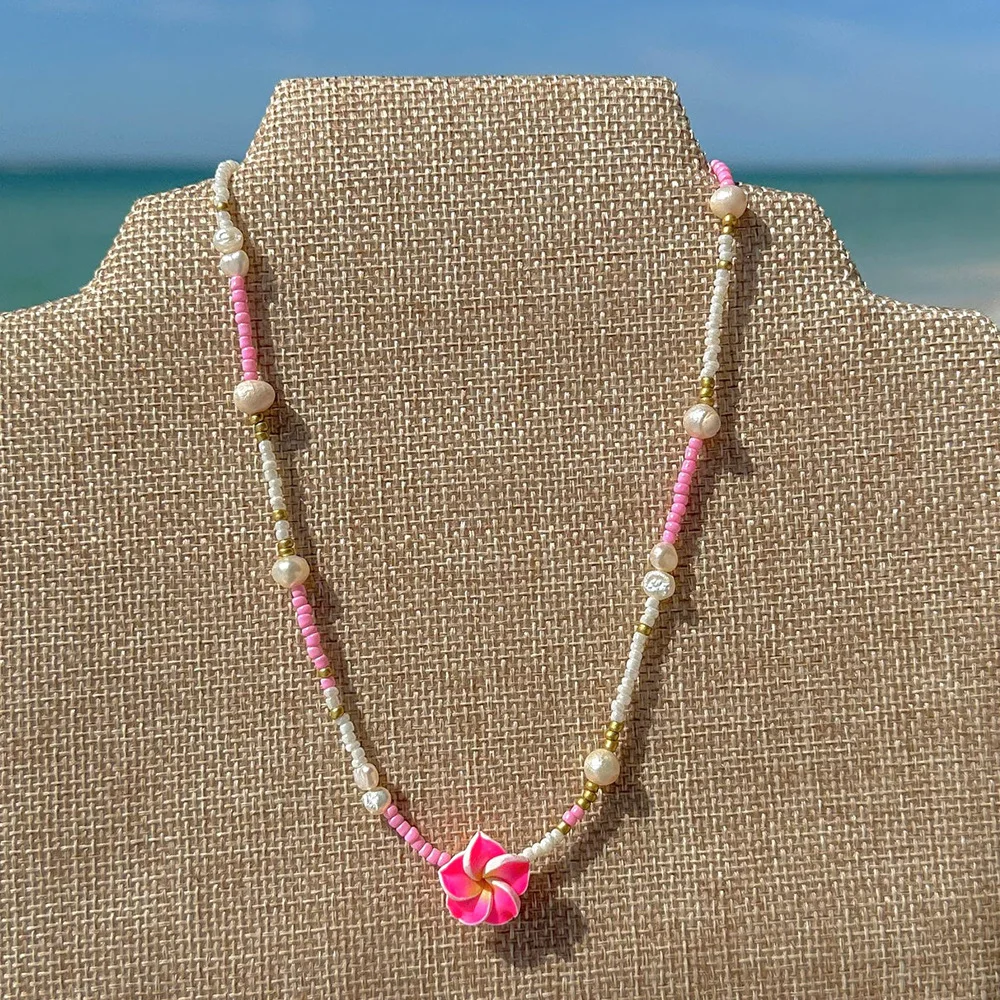 

New beach Boho Vacation Style Hawaiian Frangipani Plumeria Flower Necklace Flower Lei With Bead Choker For Party Accessories