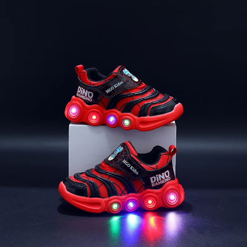 ديزني LED أحذية رياضية كاجوال أحمر أسود لربيع الأولاد سبايدرمان شبكة في الهواء الطلق أحذية الأطفال مضاءة عدم الانزلاق حجم 21-30
