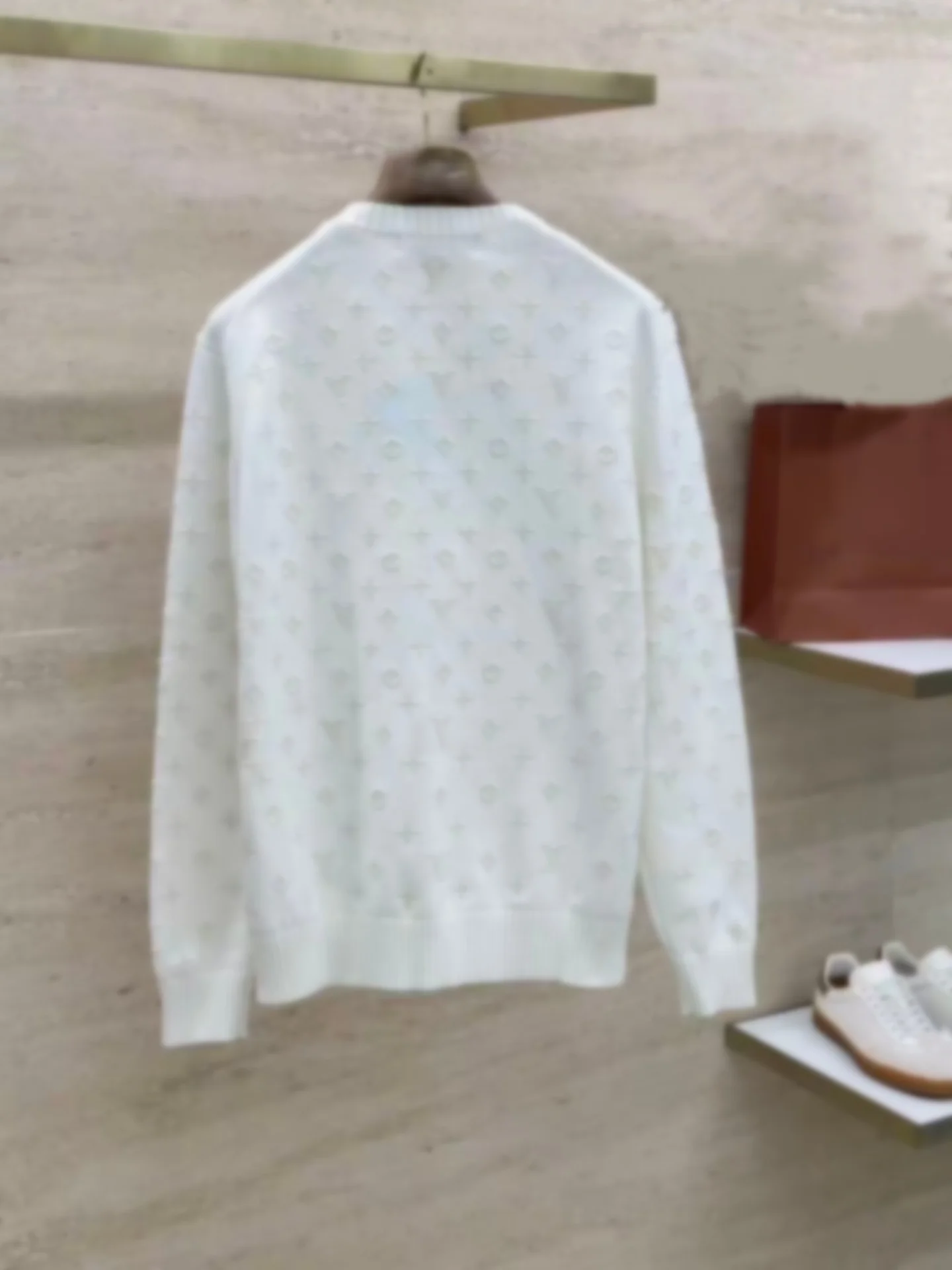 High Quali Knitted Camere Sweater ex Faionable Warm Ele Versatile Autumn Winter Woolen Geometric Patterned Sweater