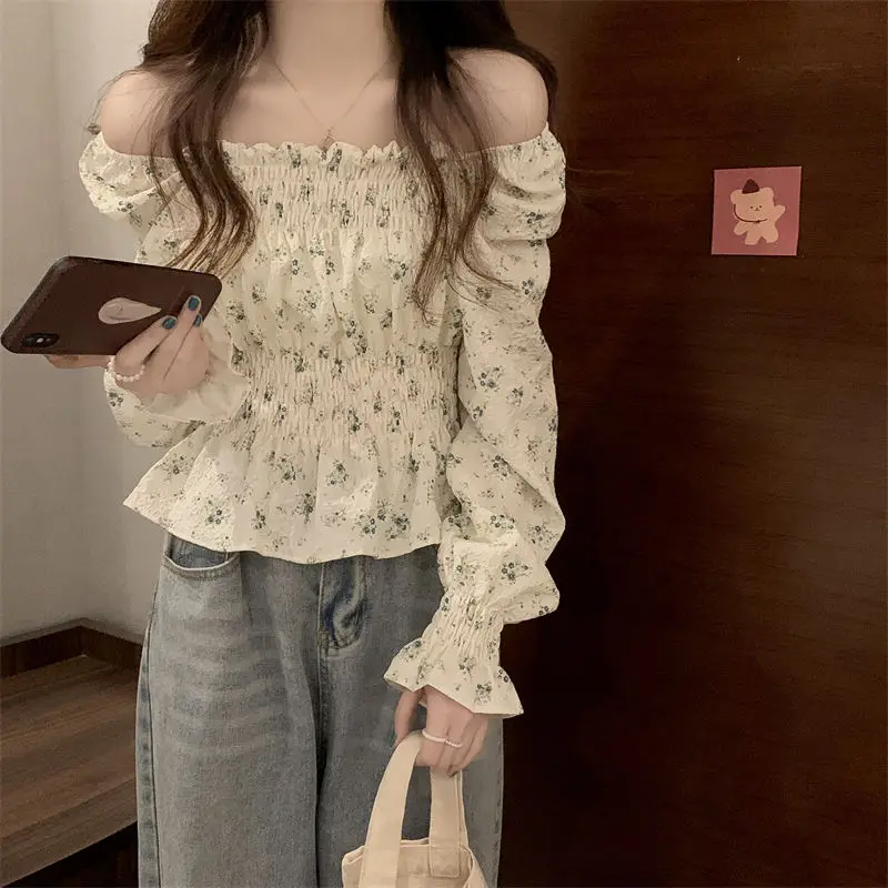 New One Word Collar Off Shoulder Fragmented Chiffon Shirt for Women with a Small Design Sense Short Style Unique Top Trendy